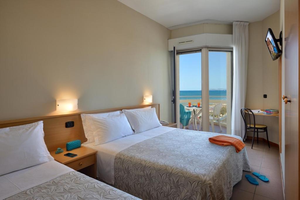 Hotel Nuovo Diana Senigallia Exterior photo
